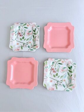 NIB Sweet Laurel Dessert Plates